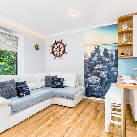 Apartament Mariner By Noclegi Renters Kolobrzeg Exterior photo